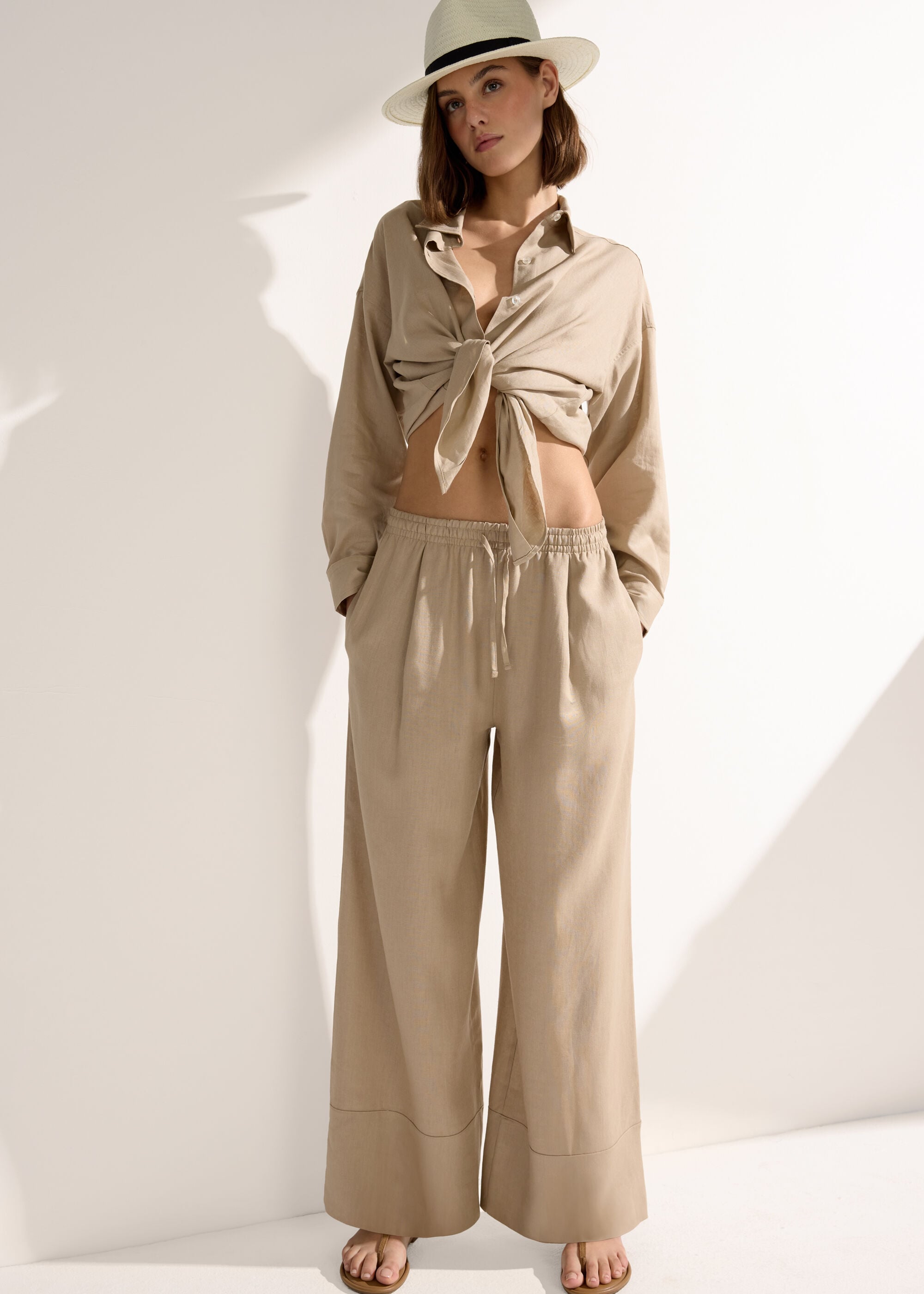 Linen and Viscose Palazzo Pants
