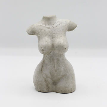 Beton Körper ; Body ; Frau ; „Madame“